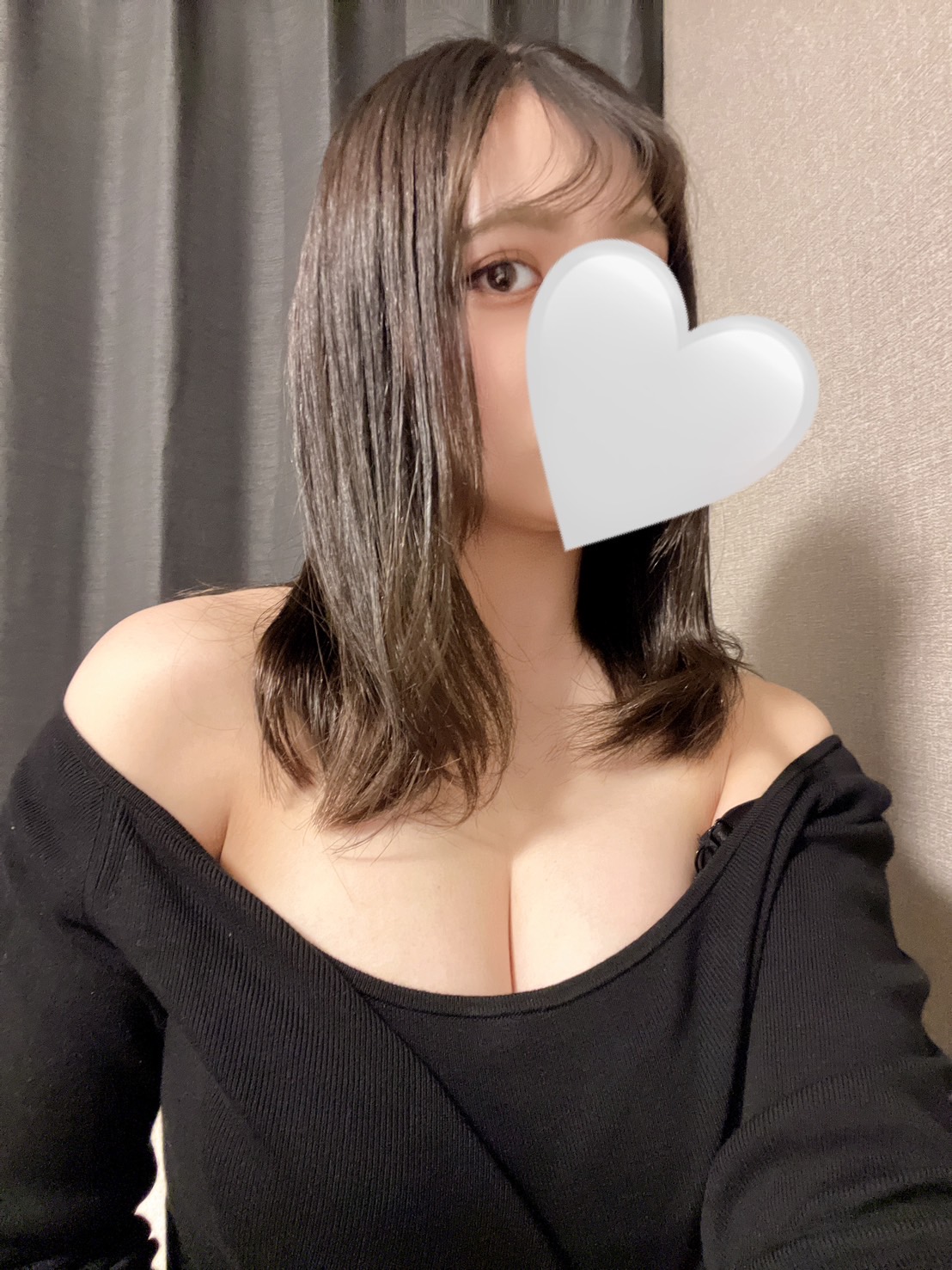 土屋ゆうか